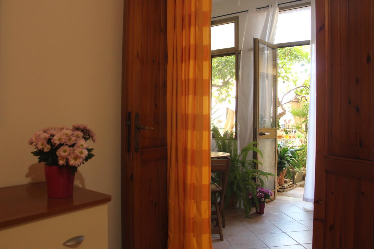Fiori E Limoni Bed & Breakfast Quartucciu Bagian luar foto